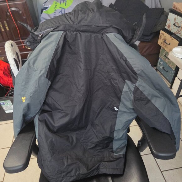 Gemyse jacket mens size medium US, Medium Canada Large UK and Large EU - Picture 2 of 3